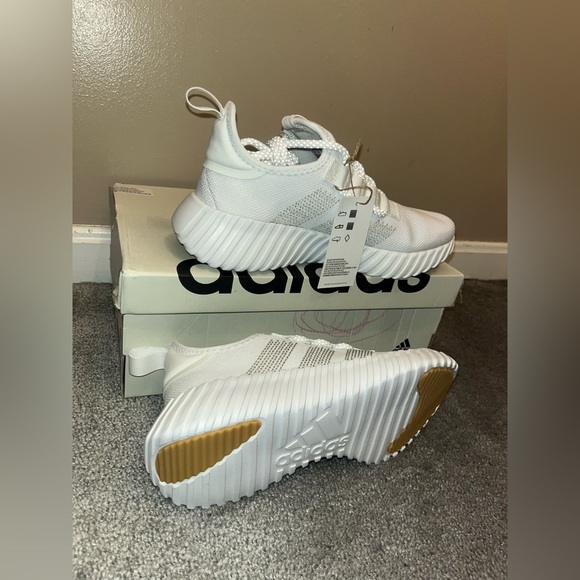 adidas Shoes - NWT ADIDAS KAPTER FLOW RUNNING SHOES
